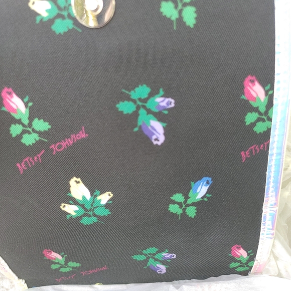 Betsey Johnson iridescent phone bag - Picture 6 of 12